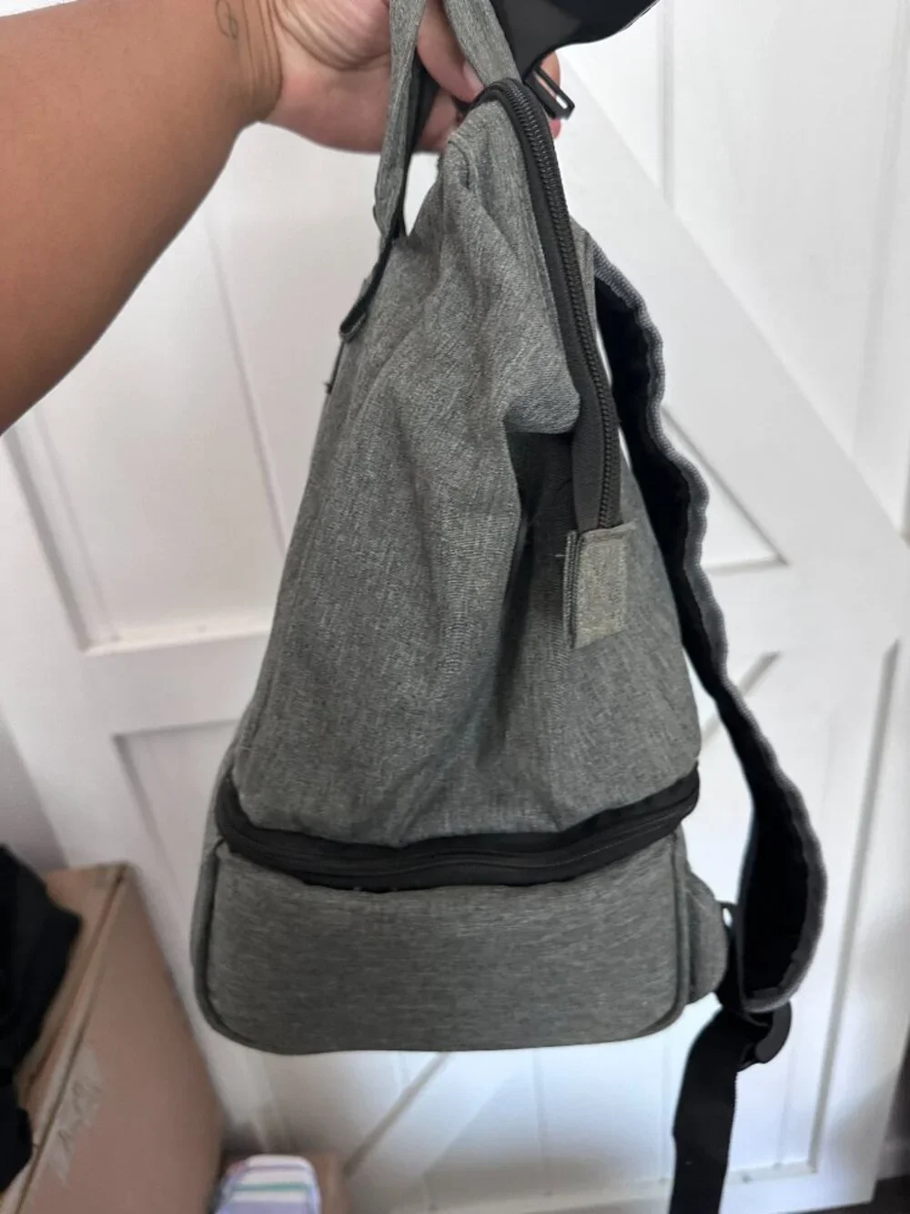 MOMIGO Breast Pump Backpack - Cooler and Moistureproof Bag